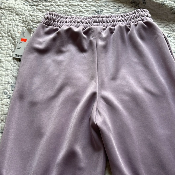 URBAN OUTFITTERS Pants - Picture 3 of 5